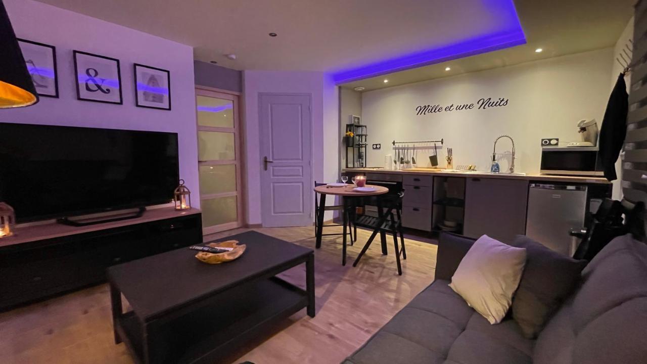 Mille Et Une Nuit, Appartement Classe 3 Etoiles En Rdc Avec Exterieur Et Parking โดล ภายนอก รูปภาพ