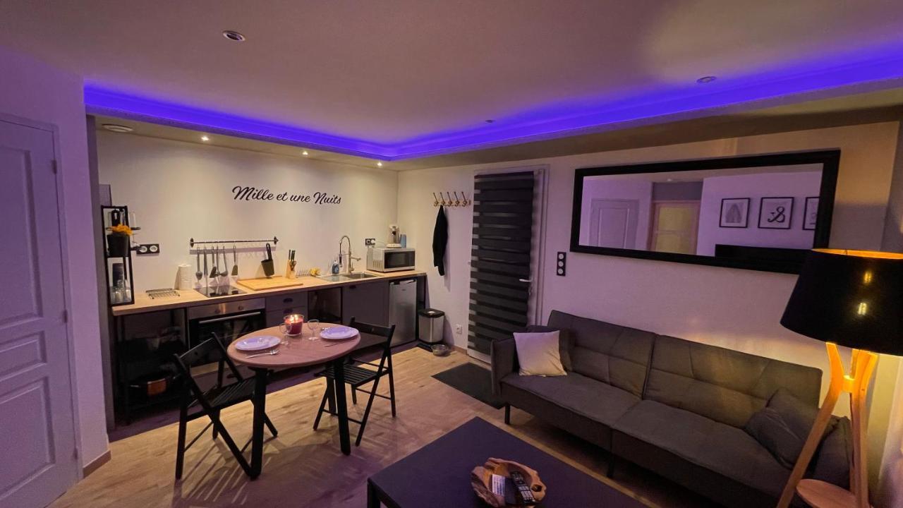 Mille Et Une Nuit, Appartement Classe 3 Etoiles En Rdc Avec Exterieur Et Parking โดล ภายนอก รูปภาพ