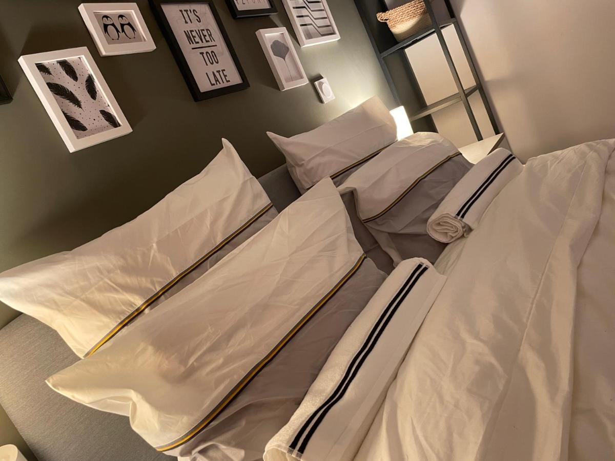 Mille Et Une Nuit, Appartement Classe 3 Etoiles En Rdc Avec Exterieur Et Parking โดล ภายนอก รูปภาพ